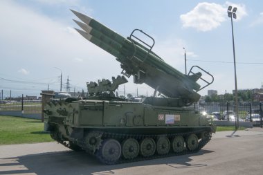 Sovyet uçaksavar füze sistemi ordusu hava savunma cube-M1 (Nato sınıflandırmaSı Sa-6 Gainfu tarafından), şehir Silah Müzesi