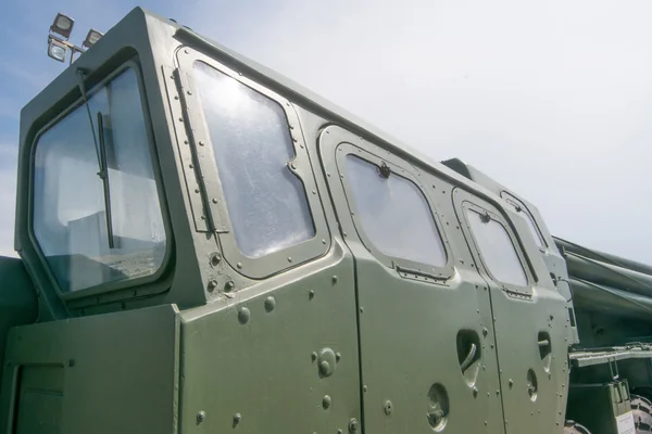 9k 58 Mlrs "Smerch" - sovětské a ruské více spuštění raketový systém ráže 300 mm ve městě Tula zbraň muzeum — Stock fotografie