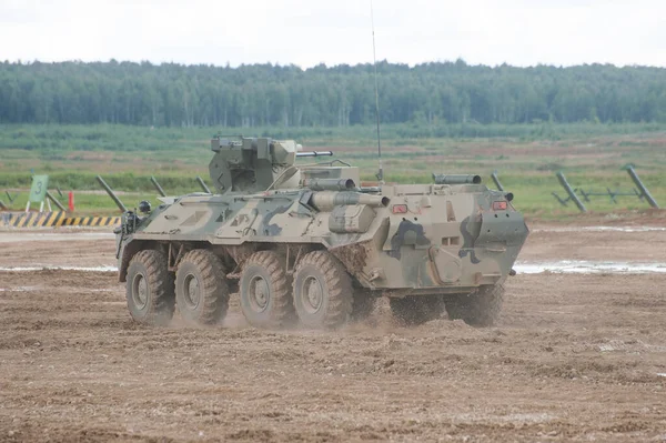 Militärgerung Alabino Moskau Oblast Russland Aug 2017 Neuer Russischer Panzerträger — Stockfoto