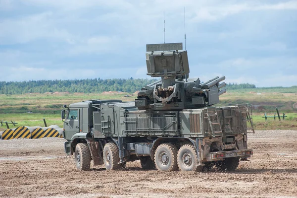 Militära Grund Alabino Moscow Oblast Ryssland Aug 2017 Ryska Självgående Royaltyfria Stockfoton