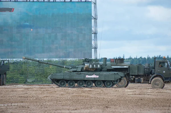 Militära Ground Alabino Moscow Oblast Ryssland Aug 2017 Ryska Huvudstridsgasturbinen — Stockfoto