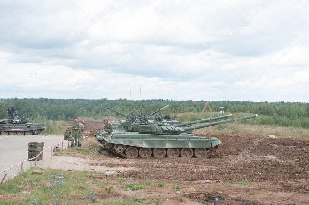 Military Ground Alabino Moscow Oblast Russia Aug 24 17 Russian Main T 72b3 Tanks With Dynamic Armor Are At The Alabino Range In The Moscow Region The International Military Forum Army 17 Larastock Military Ground Alabino Moscow Oblast Russia Aug 24 17 Russian Main T 72b3 Tanks With Dynamic Armor Are At The Alabino Range In The Moscow Region The International Military Forum Army 17 Larastock