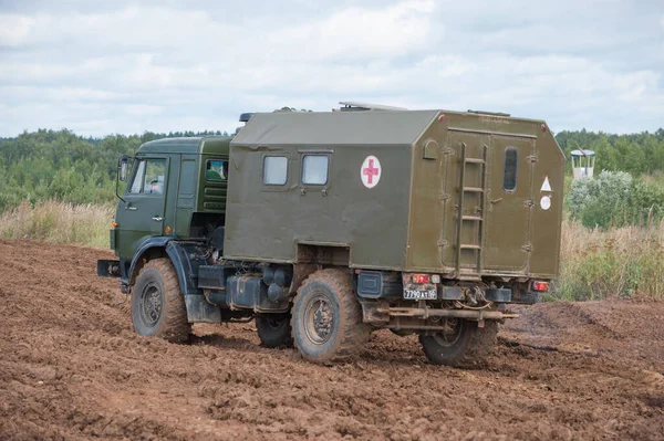 Military Ground Alabino Moscow Oblast Venäjä Elokuu 2017 Venäläinen Sotilasajoneuvo — kuvapankkivalokuva