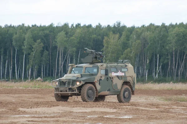 Alabino Moskau Oblast Russland Aug 2017 Russischer Panzerwagen Tiger Mit — Stockfoto