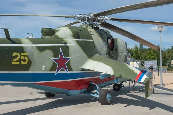 Alabino Región Moscú Rusia Junio 2019 Helicóptero Militar Ruso Hind —  Fotos de Stock