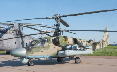 Zhukovsky, RUSSIA - 28 Ağustos 2019: Rus askeri helikopteri Kamov Ka-52 
