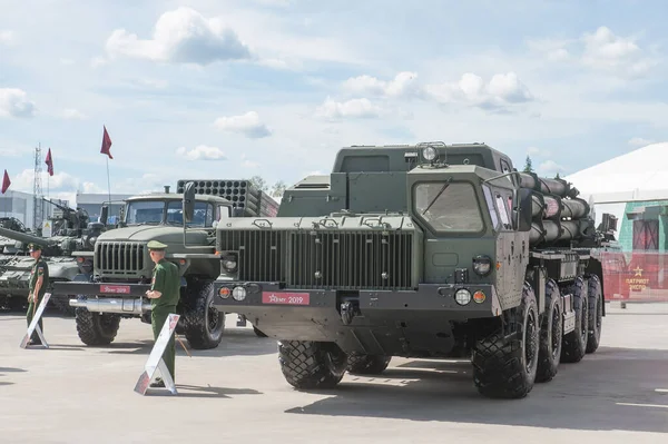 Alabino Moscow Bölgesi Russia Haziran 2019 9K51M Tornado 9K515 Tornado — Stok fotoğraf