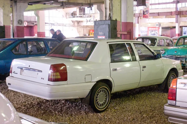 Experimentell bil moskvich-2142z7 "kalita" på museum of retro bilar i rogozhsky val, Moskva, bakre Visa — Stockfoto