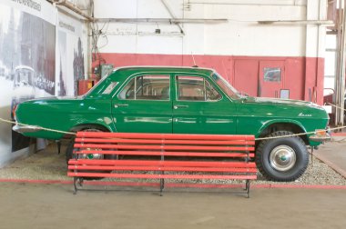 Sovyetler deneyimli gaz-24-95 