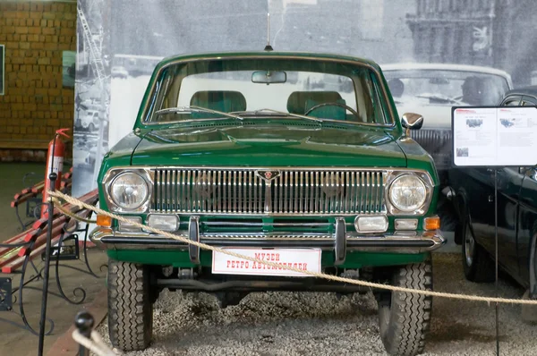 Soviet experiente GAZ-24-95 "Volga" no Museu de carros retro em Rogozhsky Val, Moscou — Fotografia de Stock