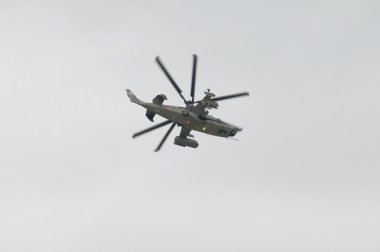 Uçuş Rus ka-50 