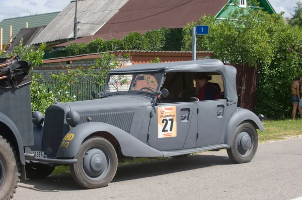 Alman otomobil mercedes 170vk polizei, 3rd International forum 