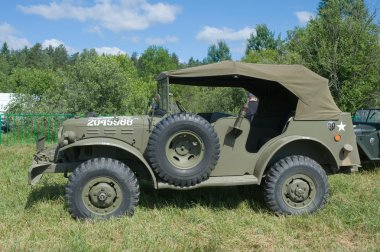 Retro araba dodge wc-57 komut araba 