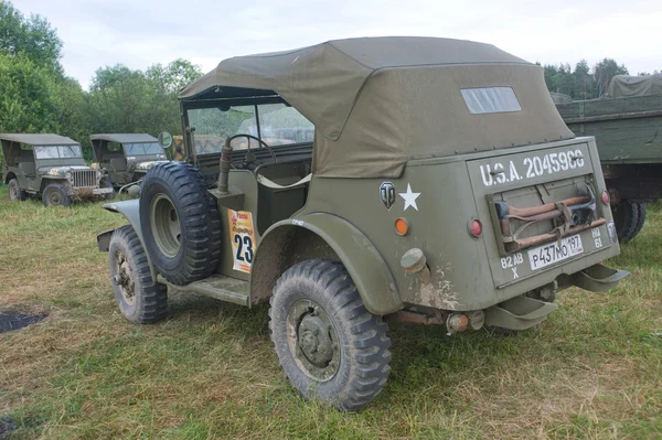 Retro araba dodge wc-57 komut araba motorlarının