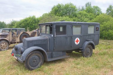 Alman ambulans fenomen granit-25 kfz.31, üçüncü Uluslararası Toplantı 