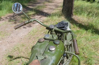 Amerikan askeri motosiklet Hint 741 B, parçası, 3 Uluslararası Toplantı 