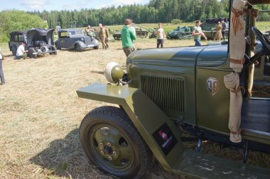 Sovyet retro Gaz-Mm kamyonette yakınındaki şehir Chernogolovka, 3 Uluslararası Toplantı motorların