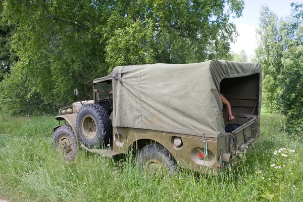 Retro car Dodge WC-51 at the 3rd international meeting of "Motors of war" near the city Chernogolovka, Moscow region, rear view — Stock Photo, Image