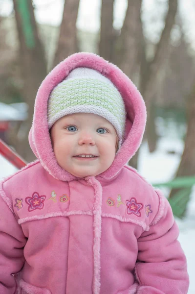Year-old girl smiles happily. Winter. — Stock Photo, Image