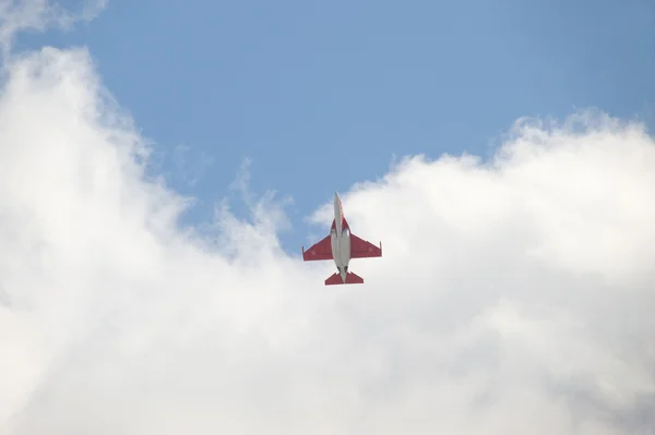 International aviation and space salon MAKS-2013. A demonstration flight of the new aircraft Yak-130 — Stock Photo, Image