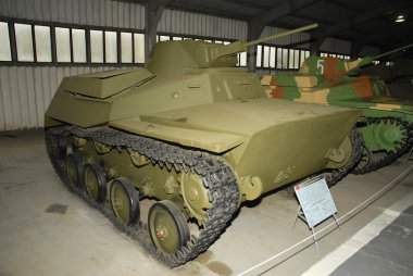 Zırhlı araçlar, Kubinka, Moscow region, Rusya Müzesi'nde Sovyet hafif tank T-40