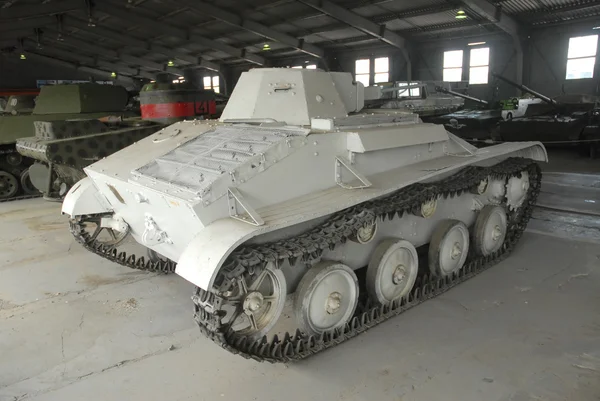 Sowjetischer leichter Panzer t-60 im Museum der gepanzerten Fahrzeuge, Kubinka, Rückansicht, Moskauer Gebiet, Russland — Stockfoto