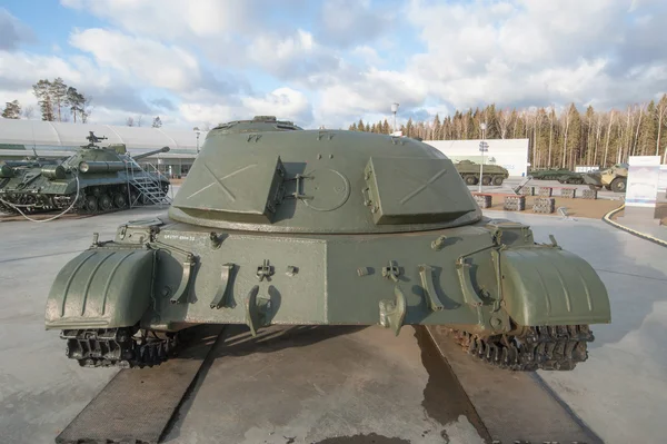 Soviet experimental gun mount Su-100M (object 416) in the Park 