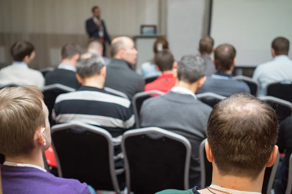 Spotkania, konferencji, prezentacji w audytorium. — Zdjęcie stockowe