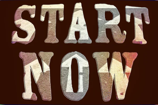 'Start now' απόσπασμα έμπνευση. Άνιση γραμματοσειρά με πολύχρωμα βέλη στην άσφαλτο tha και σκούρο καφέ φόντο — Φωτογραφία Αρχείου