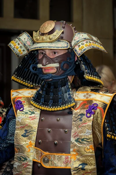 Moscow, Russia - September 18, 2016: Samurai in ancient armor during the performance — Stock Photo, Image