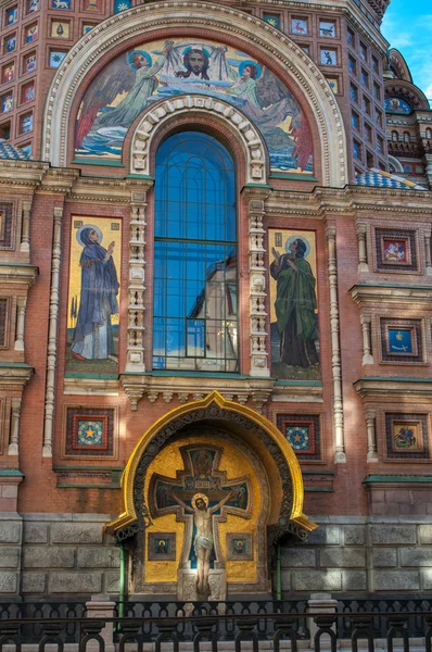 Entrada para a igreja — Fotografia de Stock