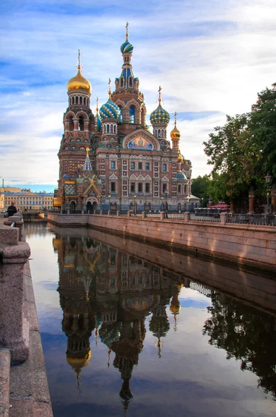 Kerk van de Verlosser op het bloed spilled, st petersburg, Rusland — Stockfoto