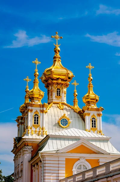 Capela leste em Peterghof, São Petersburgo, Rússia — Fotografia de Stock