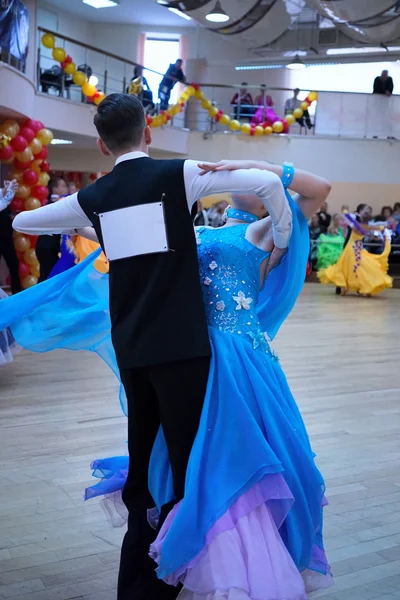 Ballroom dance in motion — Stock Photo, Image