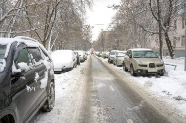 Araba Park yerinde bir görüntü kar kaplı