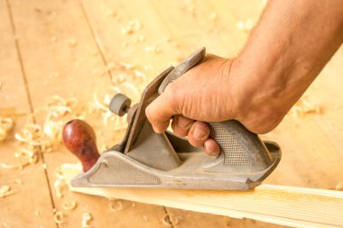Jointer in a worker hand