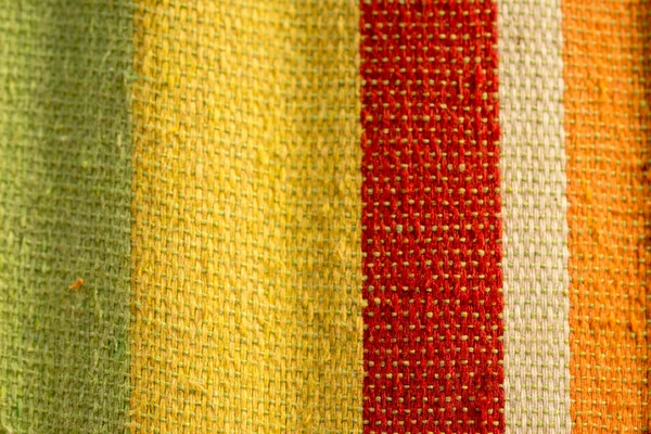 Pozadí barevné pruhované tkaniny — Stock fotografie