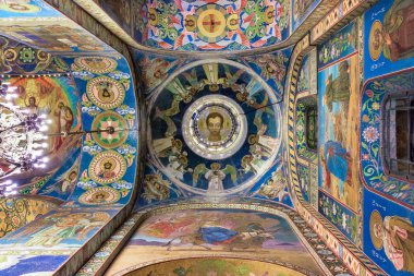 St Petersburg, Rusya - 26 Kasım 2015: Dökülmüş kan (İsa'nın diriliş Katedrali) üzerinde kurtarıcı Kilisesi iç. Mimari Simgesel Yapı ve Alexander II benzersiz bir anıt.