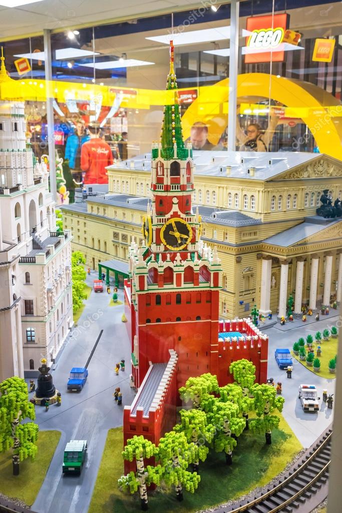 MOSCOW, RUSSIA DECEMBER 11, 2015: Spasskaya tower made by Lego blocks in Central Children's Store on Lubyanka. – Stock Editorial Photo © Elf+11 #93109262