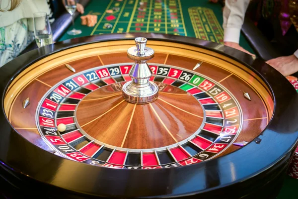 Tabela ruletka w kasynie — Zdjęcie stockowe