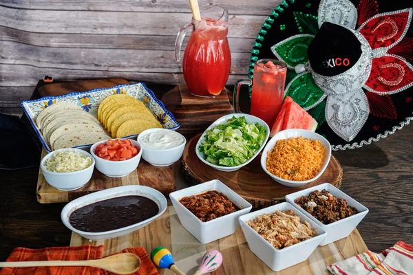 Preparação Alimentos Frescos Espanhóis Mexicanos Com Lotes Legumes — Fotografia de Stock