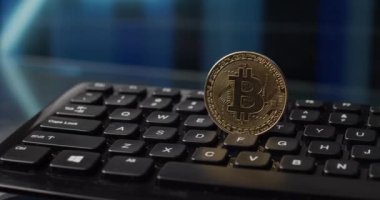 Bitcoin dijital kripto para birimi altın logosu