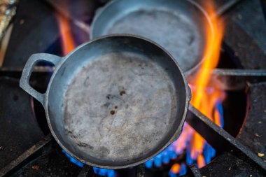 Hint restoranında bir mutfak.