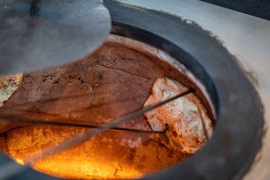 Hint mutfağı için tandır.