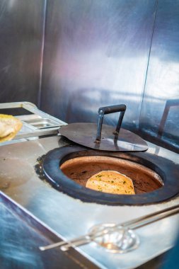 Hint mutfağı için tandır.