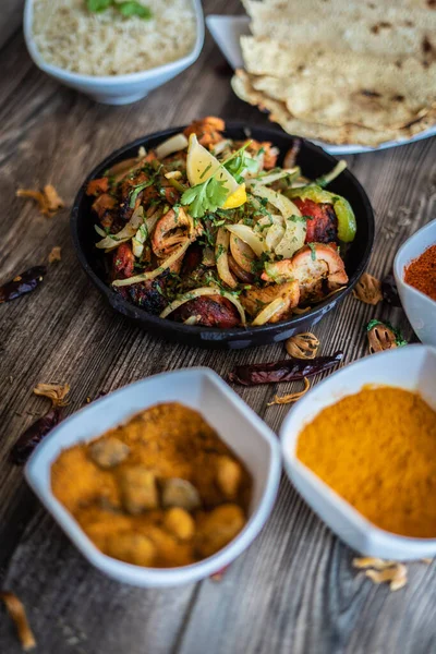 Mouth Watering Indian Restaurant Food Platter — Stock Photo, Image