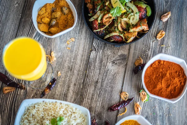 Mouth Watering Indian Restaurant Food Platter — Stock Photo, Image