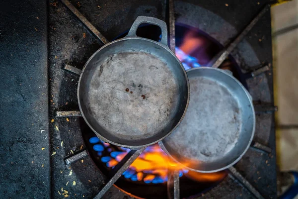 Hint restoranında bir mutfak.