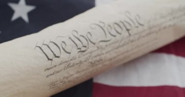  Amerika Birleşik Devletleri anayasası ve bayrağı