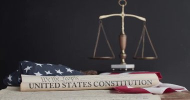  Amerika Birleşik Devletleri anayasası ve bayrağı